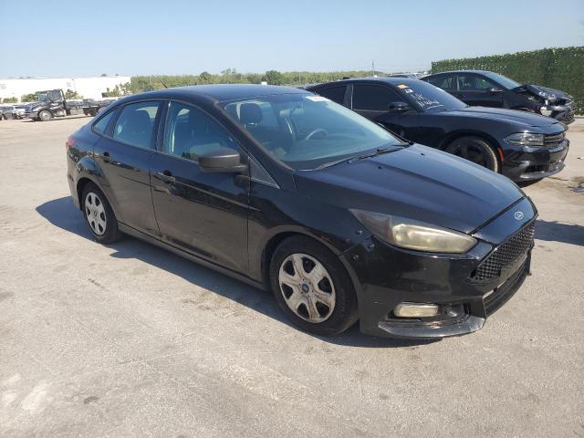 Photo 4 from auction – 2015 FORD FOCUS S with VIN 1FADP3E28FL310855