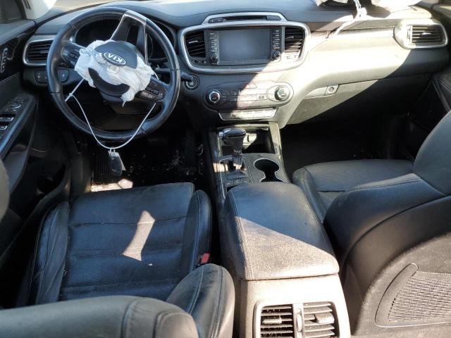 Photo 8 from auction – 2017 KIA SORENTO SX with VIN 5XYPKDA59HG256332