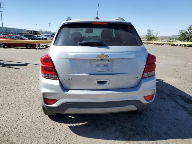 Photo 6 from auction – 2018 CHEVROLET TRAX 1LT with VIN 3GNCJLSB9JL239696