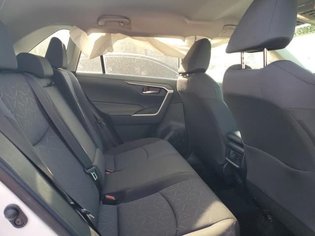 Photo 11 from auction – 2020 TOYOTA RAV4 XLE with VIN JTMP1RFV9LD057331