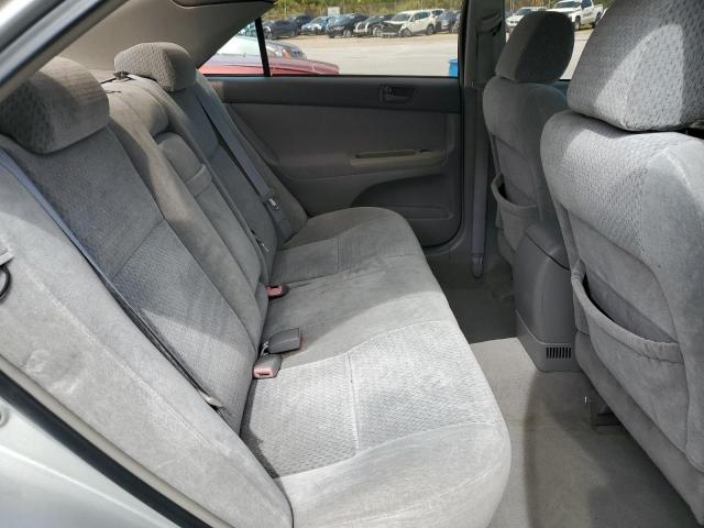 Photo 10 from auction – 2004 TOYOTA CAMRY LE with VIN 4T1BE32K44U938779