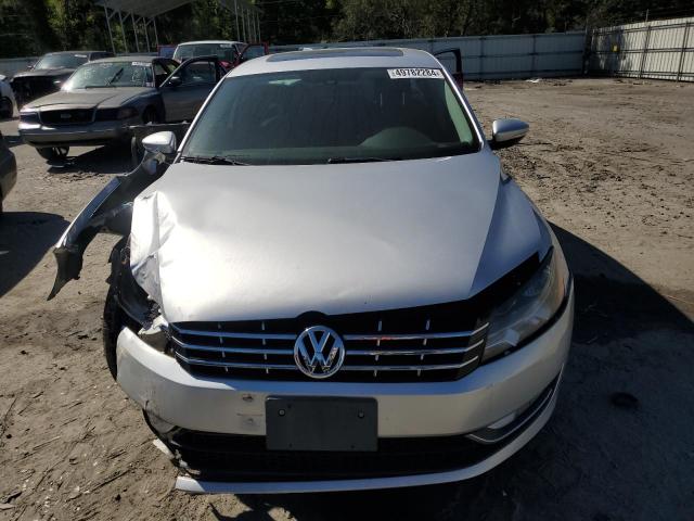 Photo 5 from auction – 2012 VOLKSWAGEN PASSAT SEL with VIN 1VWCN7A36CC043189