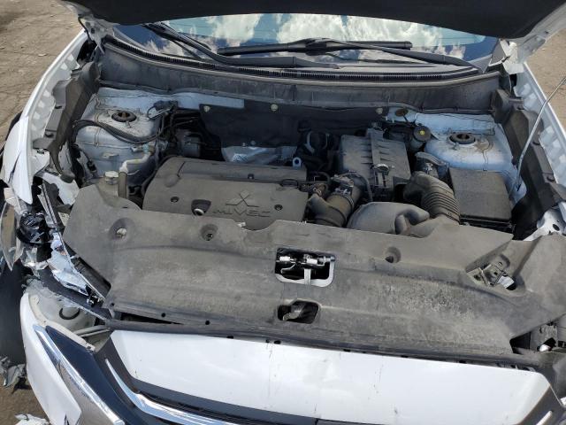 Photo 12 from auction – 2019 MITSUBISHI OUTLANDER with VIN JA4AR3AU2KU035805
