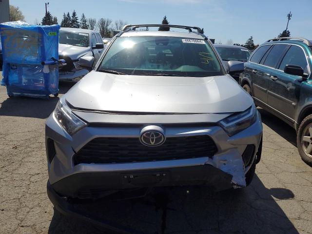 Photo 5 from auction – 2023 TOYOTA RAV4 XLE with VIN 2T3P1RFV3PC340592