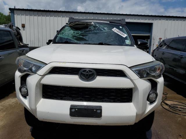 Photo 5 from auction – 2014 TOYOTA 4RUNNER SR with VIN JTEBU5JR4E5176210