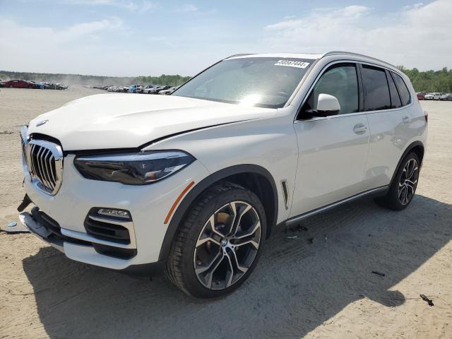 BMW X5 XDRIVE4 2021 with VIN 5UXCR6C08M9F77637 - Photo from auction