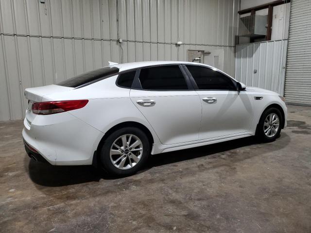 Photo 3 from auction – 2018 KIA OPTIMA with VIN 5XXGT4L31JG229290