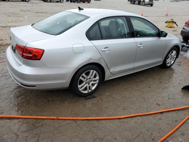 Photo 3 from auction – 2015 VOLKSWAGEN JETTA BASE with VIN 3VW2K7AJ1FM350114