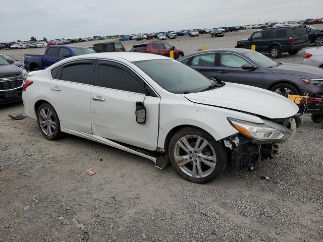 Photo 4 from auction – 2016 NISSAN ALTIMA 2.5 with VIN 1N4AL3AP1GN348482