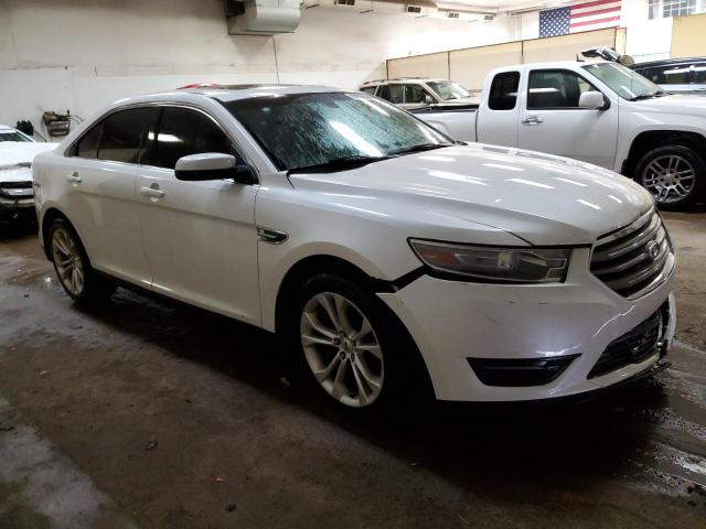 Photo 4 from auction – 2013 FORD TAURUS SEL with VIN 1FAHP2E89DG147882