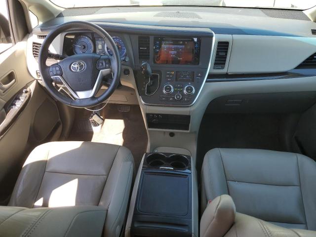 Photo 8 from auction – 2017 TOYOTA SIENNA XLE with VIN 5TDDZ3DC7HS186240
