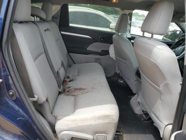 Photo 11 from auction – 2016 TOYOTA HIGHLANDER with VIN 5TDZKRFHXGS176774