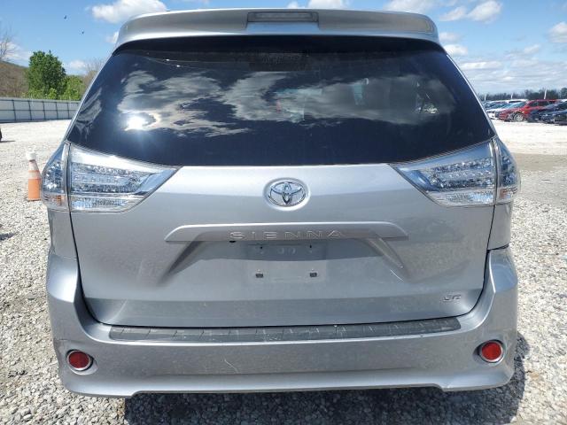 Photo 6 from auction – 2017 TOYOTA SIENNA SE with VIN 5TDXZ3DC8HS837811