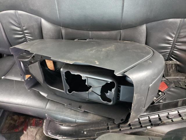 Photo 12 from auction – 2000 CHEVROLET SILVERADO with VIN 1GCEK19T1YE324222