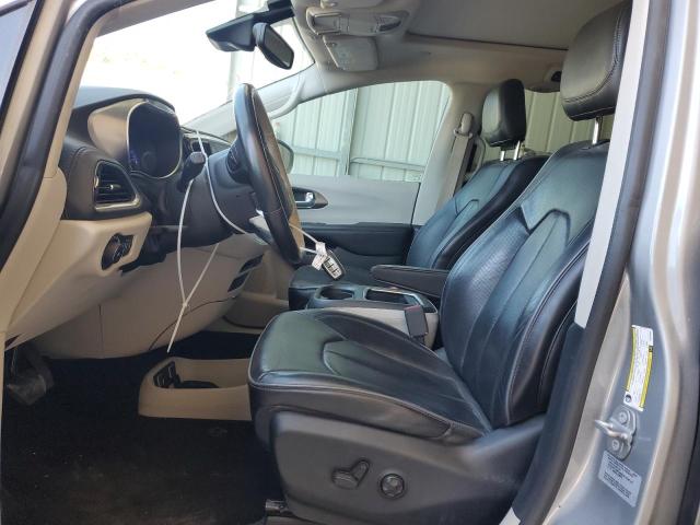 Photo 7 from auction – 2017 CHRYSLER PACIFICA L with VIN 2C4RC1GG8HR660053