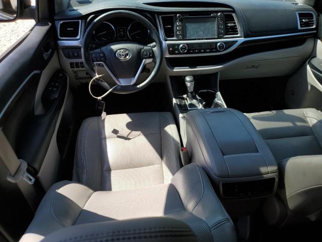 Photo 8 from auction – 2016 TOYOTA HIGHLANDER with VIN 5TDDKRFH5GS275349