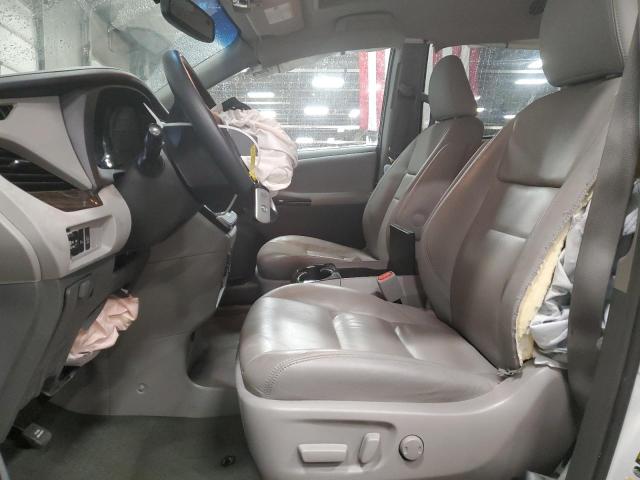Photo 7 from auction – 2017 TOYOTA SIENNA XLE with VIN 5TDYZ3DC7HS801256