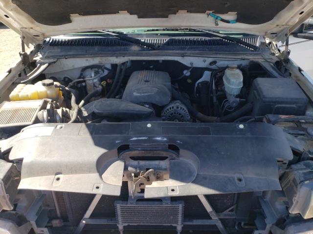 Photo 11 from auction – 2003 CHEVROLET SILVERADO with VIN 1GCHC23U83F106296