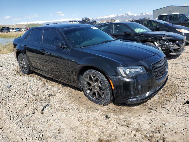 Photo 4 from auction – 2015 CHRYSLER 300 S with VIN 2C3CCAGG7FH892429