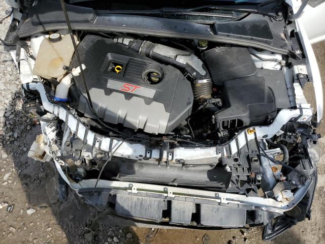 Photo 11 from auction – 2013 FORD FOCUS ST with VIN 1FADP3L93DL137419