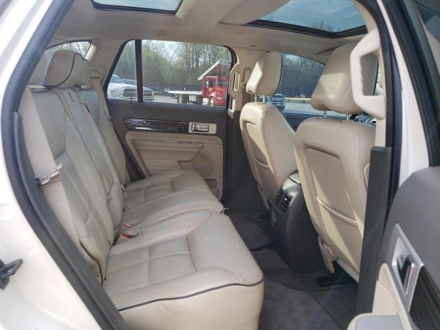 Photo 11 from auction – 2008 LINCOLN MKX with VIN 2LMDU88C38BJ36636
