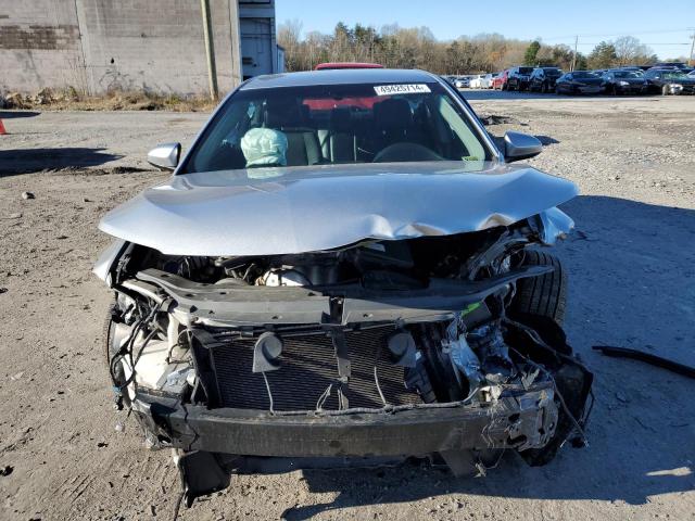Photo 5 from auction – 2016 TOYOTA CAMRY LE with VIN 4T1BF1FK0GU582153
