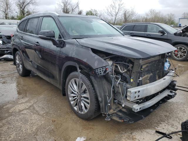 Photo 4 from auction – 2021 TOYOTA HIGHLANDER with VIN 5TDFZRBH7MS061243