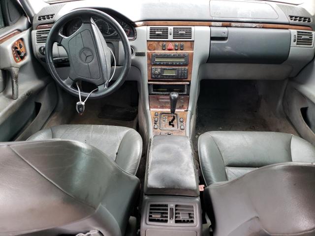 Photo 8 from auction – 1999 MERCEDES-BENZ E 320 with VIN WDBJF65H2XA762432
