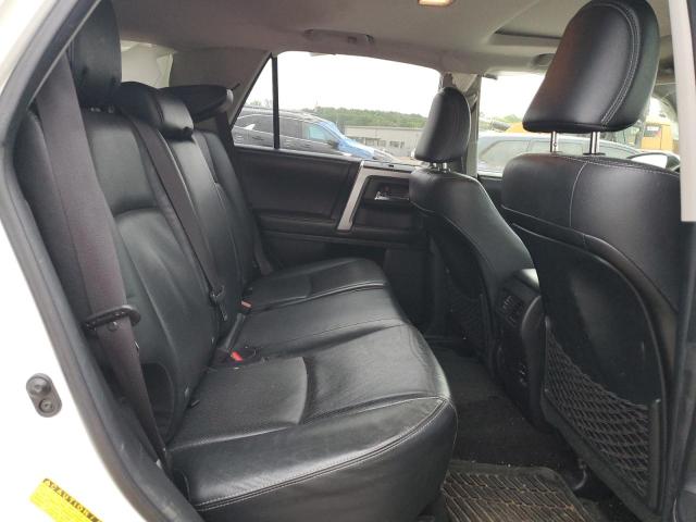 Photo 10 from auction – 2015 TOYOTA 4RUNNER SR with VIN JTEBU5JR0F5228613