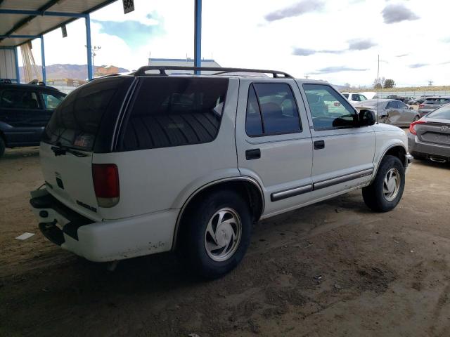 Photo 3 from auction – 2001 CHEVROLET BLAZER with VIN 1GNDT13W812168660