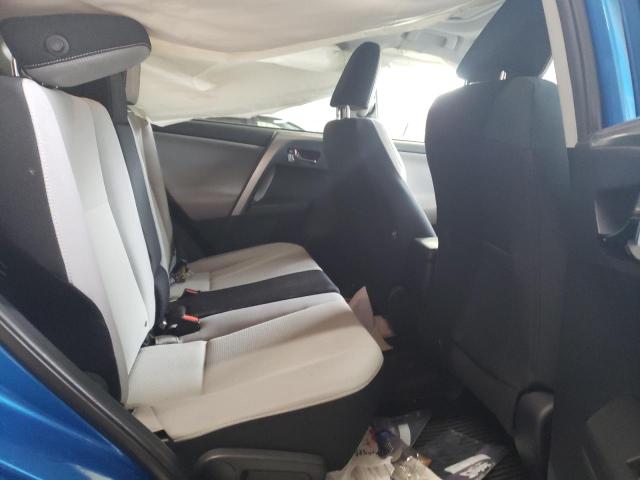 Photo 10 from auction – 2017 TOYOTA RAV4 XLE with VIN JTMRFREV2HJ111346