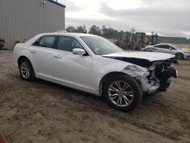 Photo 4 from auction – 2016 CHRYSLER 300 LIMITE with VIN 2C3CCAAG3GH307808