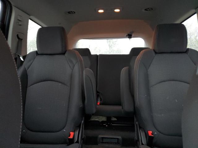 Photo 10 from auction – 2017 CHEVROLET TRAVERSE L with VIN 1GNKRGKD8HJ323832