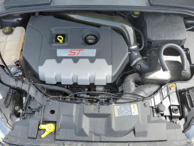 Photo 11 from auction – 2017 FORD FOCUS ST with VIN 1FADP3L95HL308001