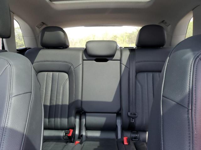 Photo 10 from auction – 2019 AUDI Q5 PREMIUM with VIN WA1BNAFY3K2079890