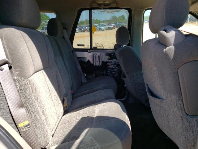 Photo 10 from auction – 2002 CHEVROLET TRAILBLAZE with VIN 1GNDT13S322274674