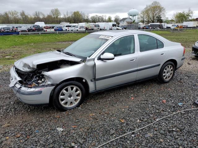 VOLVO S60 2001 with VIN YV1RS61R412085930 - Photo from auction