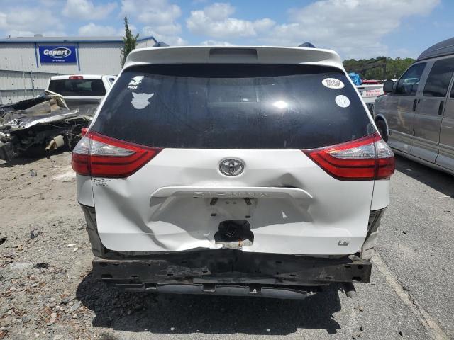 Photo 6 from auction – 2017 TOYOTA SIENNA LE with VIN 5TDKZ3DC1HS877805