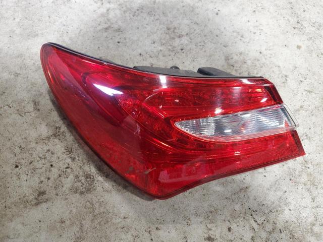 Photo 12 from auction – 2012 CHRYSLER 200 LX with VIN 1C3CCBAB8CN187113