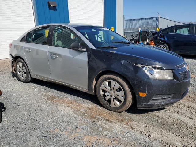 Photo 4 from auction – 2014 CHEVROLET CRUZE LS with VIN 1G1PL5SH3E7170348