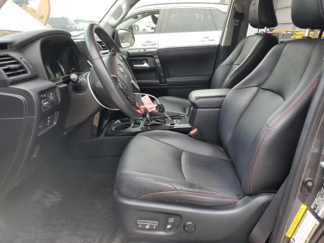 Photo 7 from auction – 2017 TOYOTA 4RUNNER SR with VIN JTEBU5JR5H5437722