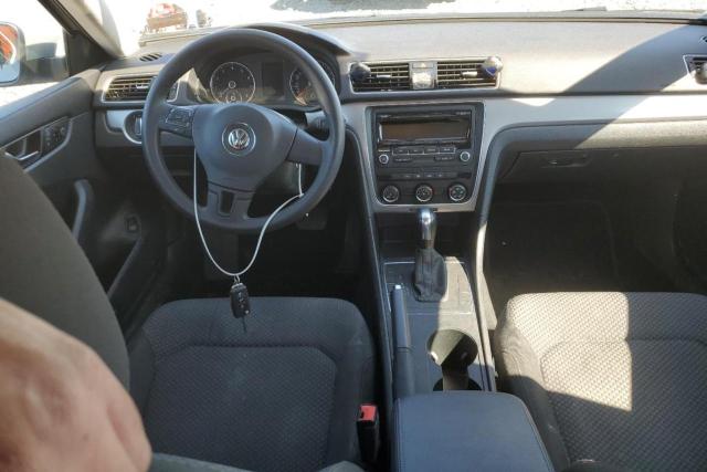 Photo 8 from auction – 2014 VOLKSWAGEN PASSAT S with VIN 1VWAT7A38EC060527