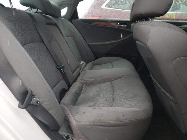 Photo 10 from auction – 2013 HYUNDAI SONATA HYB with VIN KMHEC4A49DA086619