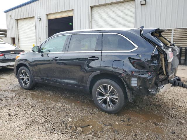 Photo 2 from auction – 2016 TOYOTA HIGHLANDER with VIN 5TDKKRFH9GS157537