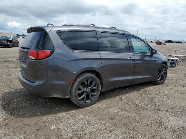 Photo 3 from auction – 2019 CHRYSLER PACIFICA L with VIN 2C4RC1GG9KR702799