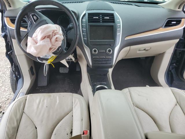 Photo 8 from auction – 2017 LINCOLN MKC SELECT with VIN 5LMCJ2C98HUL49775