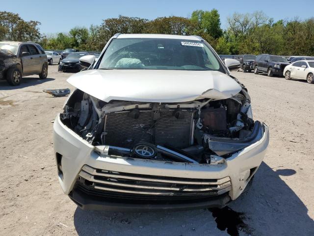 Photo 5 from auction – 2018 TOYOTA HIGHLANDER with VIN 5TDYZRFH7JS275793