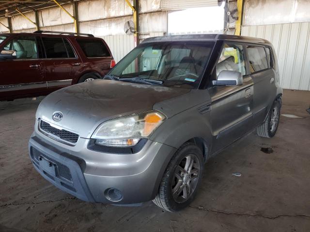 KIA SOUL + 2010 with VIN KNDJT2A27A7190900 - Photo from auction