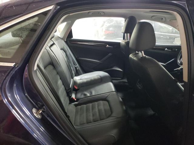 Photo 10 from auction – 2015 VOLKSWAGEN PASSAT SEL with VIN 1VWCM7A31FC108697