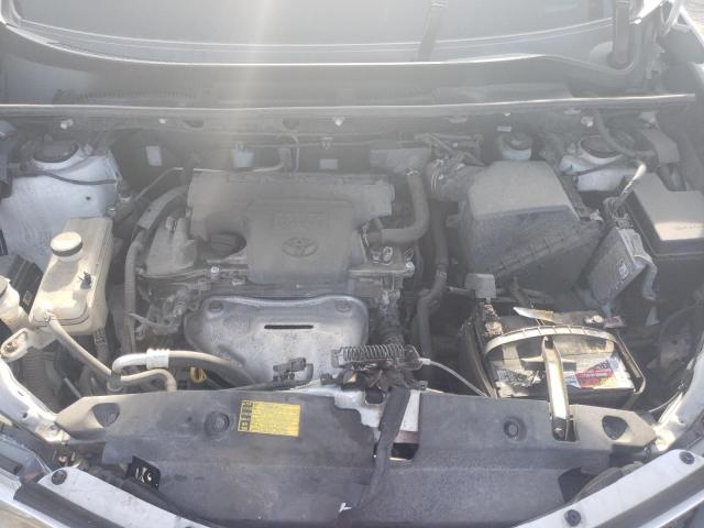 Photo 12 from auction – 2015 TOYOTA RAV4 LE with VIN JTMBFREVXFD097404